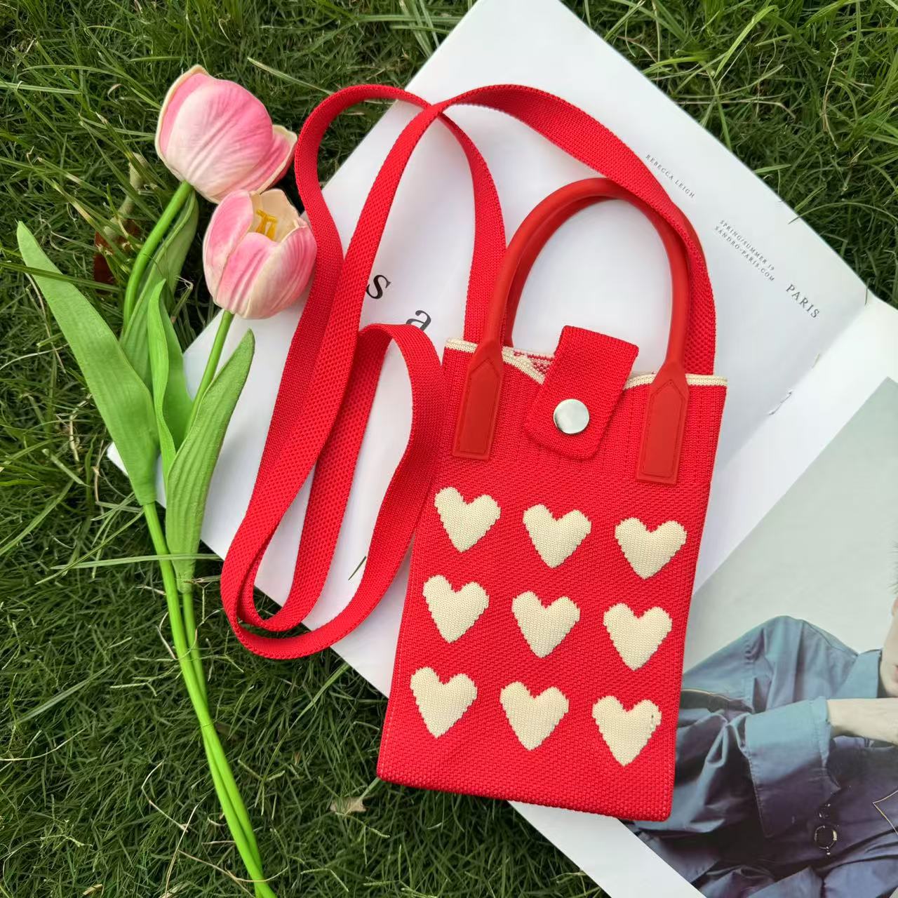 Love Fashionable Versatile Mobile Phone Portable Messenger Knitted Bag