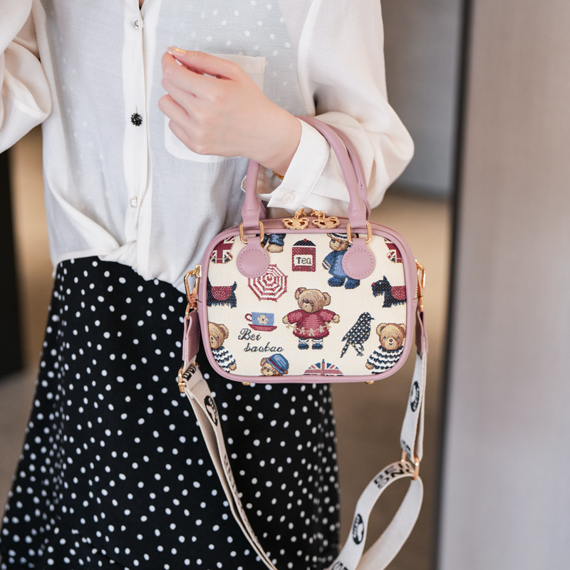 North Bags Authentic Bear Embroidered Crossbody Women's Trendy Shoulder Bag High Quality - Image 4