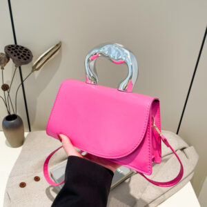 2026 Solid Color Crossbody Fashionable Chic Minimalist Style New Handbag Trendy Small Square Bag For Women