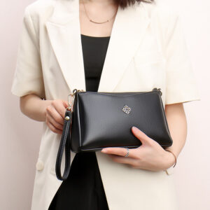 Women’s High-quality Fashion Middle-aged Mother Soft Shoulder Messenger Bag