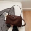 Brown without pendant
