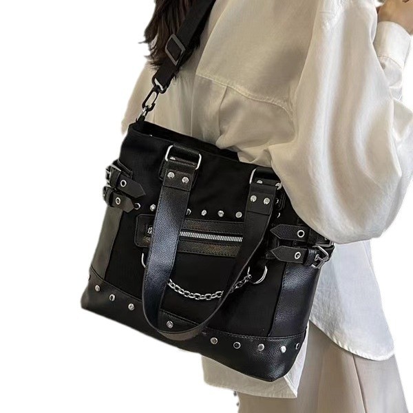 Bags Women's High End Niche Tote Fashion Rivet Hot Girl Shoulder Underarm Bag - Image 5