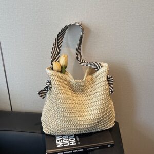 Korean INS Navy Style Straw 2026 New Handmade Single Shoulder Woven Women’s Versatile Vacation Beach Bag