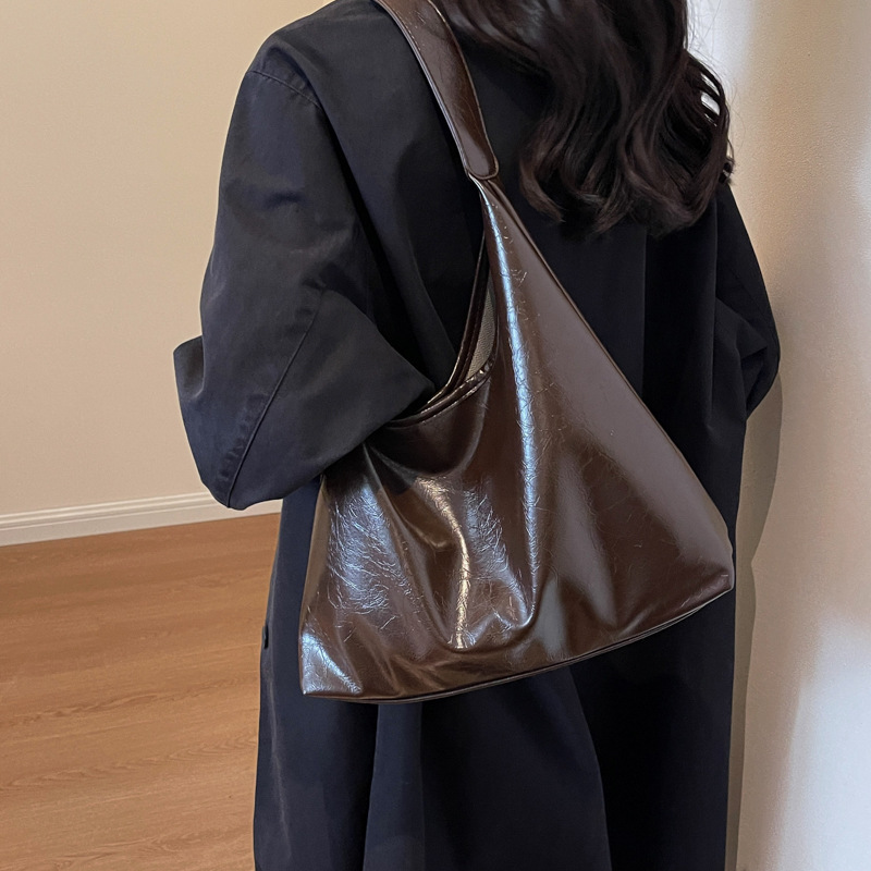 New Large-capacity Tote Women, A Single-shoulder Bag For Work And Commuting 2026 - Image 3