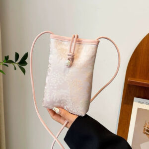 Chinese Style Mini Phone For Women 2026 Summer New Fashion Embroidered Small Square Simple Versatile Crossbody Bag