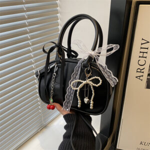 High-End For Women 2026 New Commuter Underarm Fashionable Simple Niche Design Single Shoulder Crossbody Shell Bag