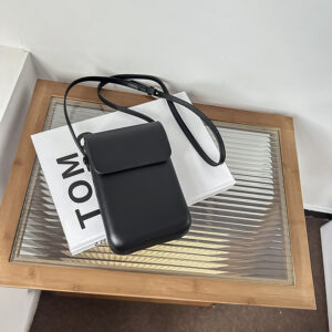 2026 Popular Solid Color Hard Shell Phone Case Fashion Simple Versatile High-end Small Shoulder Crossbody