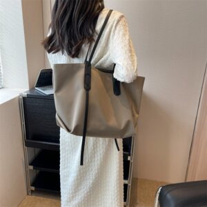 Women’s Casual Nylon Fabric Shoulder Bag Lightweight Simple Design Large Capacity Tote For Daily Use New Style
