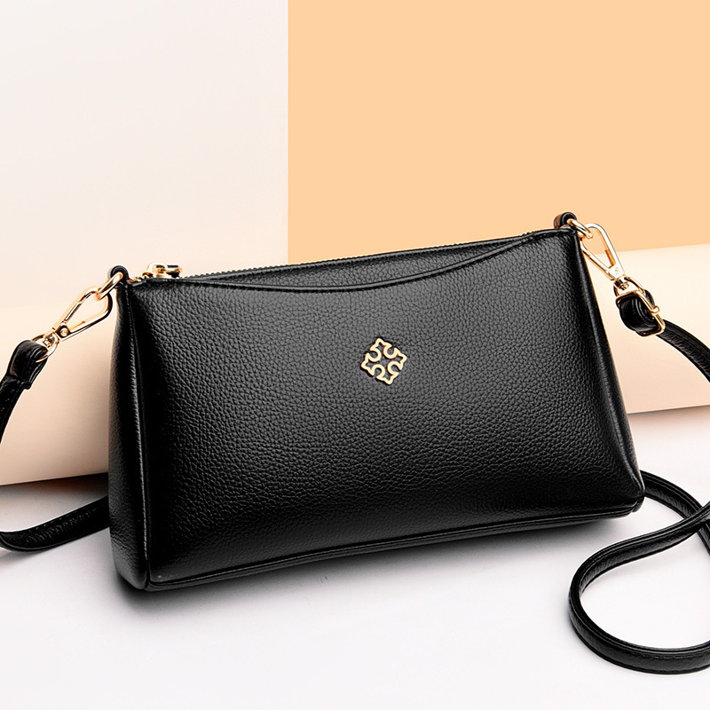 Women's High-quality Fashion Middle-aged Mother Soft Shoulder Messenger Bag