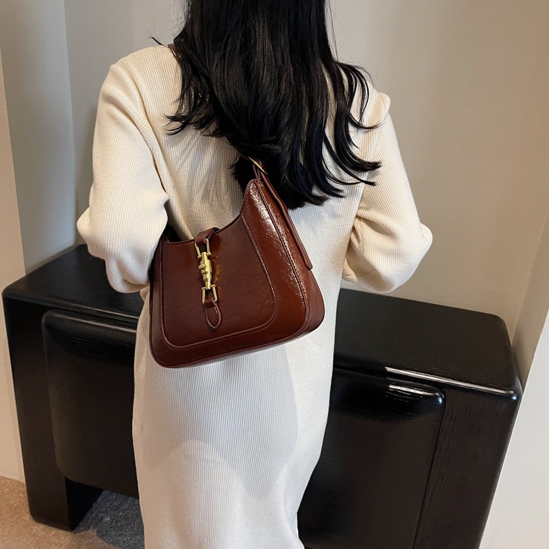 French Niche Underarm Feminine Temperament Women's Small Shoulder Messenger Bag - Image 3