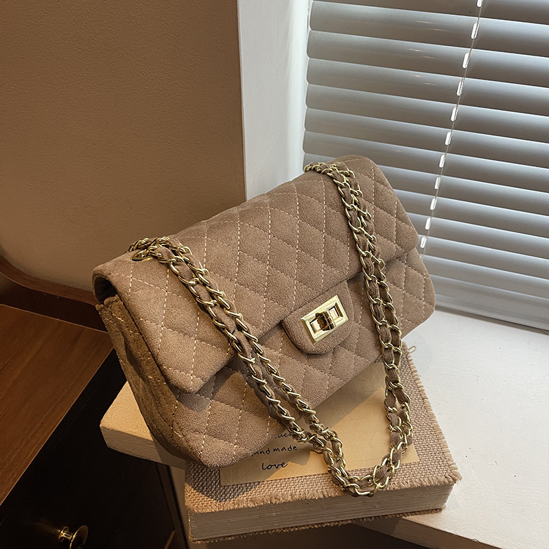 Fashionable Large Capacity Tote New Chain Diamond Grid Shoulder Bag, High-end Crossbody Bag - Image 4