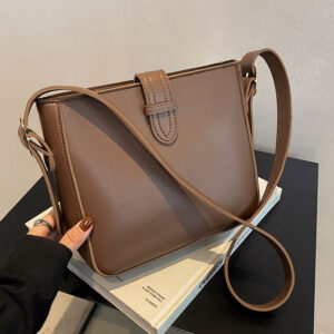 This year’s popular 2026 new fashion texture high-end women’s bucket all-match shoulder messenger bag