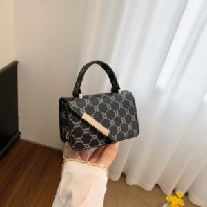 2026 New Vintage Print Fashionable Trendy Commuting Chain Handbag Shoulder Crossbody Small Square Bag