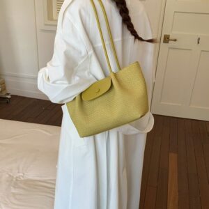 Fresh Nude-colored Small Tote Bag, Simple Gentle Style, Can Be Worn On The Shoulder Or Carried By Hand, Suitable For