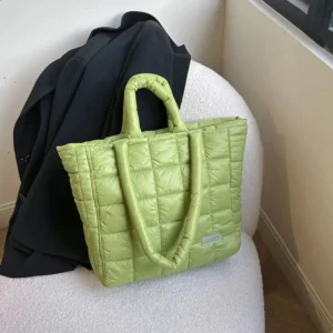 1 Womens Shoulder Large Capacity Foldable Fluffy Casual Solid Color Bottom Bag Matte Handbag 241204