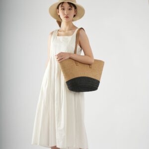 Manufacturers supply new fashion color matching straw simple large capacity seaside holiday woven bag