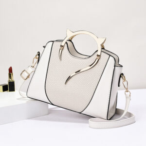 Handbag 2026 New Fashion Simple Casual Shell Versatile Messenger One Shoulder Women’s Bag
