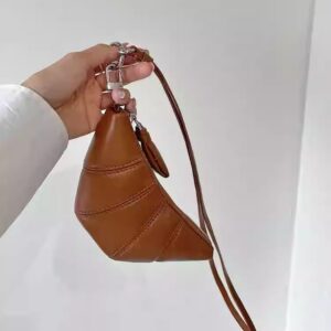 Minimalist Soft Leather Croissant For Women Summer 2026 New Versatile Mini Coin Purse With Lanyard Dumpling Bag