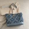 Five-pointed star blue