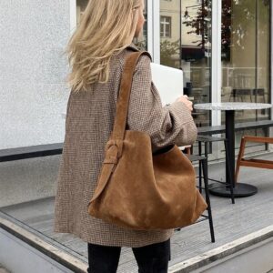 Women’s Bags Niche Retro Autumn And Winter New Large Capacity One Shoulder Commuting Versatile Brown Temperament Casual