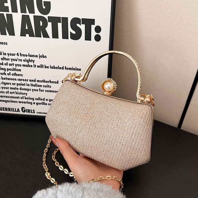 Fashionable Evening Chain High-Quality Women's Unique Handheld Shiny Bag - Image 2