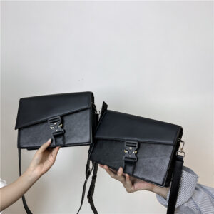 Snake Print High-End Messenger Men Design Trendy Crossbody Bag For Women Light Luxury Worthy