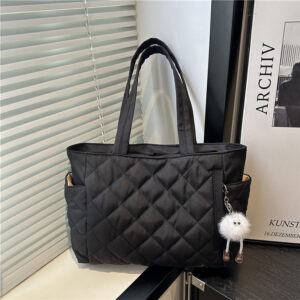 High-End For Women 2026 Autumn New Commuter Underarm Fashionable Simple Niche Design Single Shoulder Cotton Jacket Bag