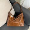 Brown-no pendant