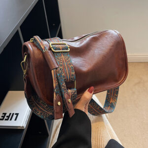 This Year’s Trend Korean Style Large For Women 2026 Autumn Winter New Fashion Wide Strap Crossbody Niche Internet