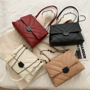 Women’s 2026 Spring Summer Large Capacity Envelope Quilted Embroidered Shoulder Chain Crossbody Bag