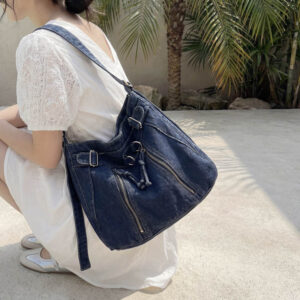 Trendy And Unique Large-Capacity Denim 2026 New Vintage Commuting Versatile High-End Single-Shoulder Crossbody Bag