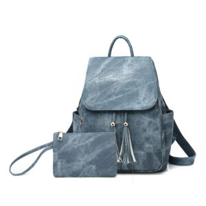 Fashion women’s new large capacity bag tassel backpack