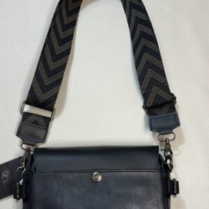 Three box new men’s shoulder casual striped ribbon messenger bag Japanese flip cover backpack for men and women