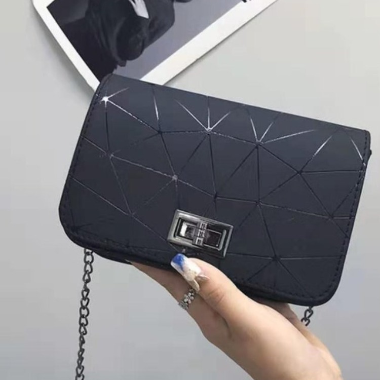 for Women 2026 New Quilted Small Square Fashion Chain Shoulder Crossbody Bag Bags