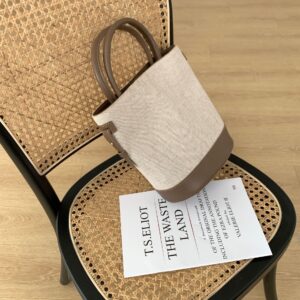 Large-capacity handbag women’s 2026 new single shoulder crossbody Korean style fashion simple casual canvas bucket bag