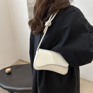 Underarm Women’s New Fashion Niche Design Shoulder Messenger Foreign Relaxation Small Square Bag