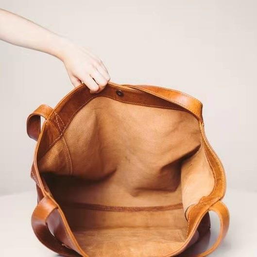 Pocket Women's Big Soft Hand-held Shoulder Retro Wax Leather Large Capacity 2026 New Tote Bag - Image 4