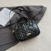 black without pendant