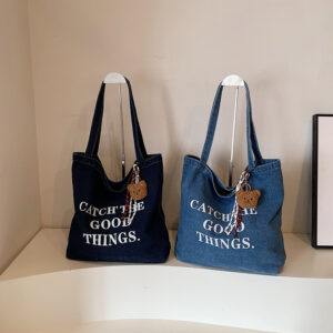 Retro Denim Shoulder Bag for Women Casual Stylish Buttote New Autumn Winter 2026 Simple Underarm Niche Letter Style