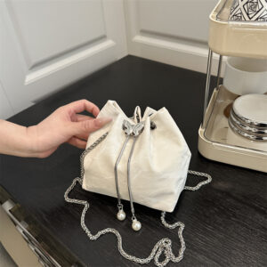 Trendy Women’s Bags 2026 New Niche Design Chain Crossbody Summer Pleated Bucket Bag