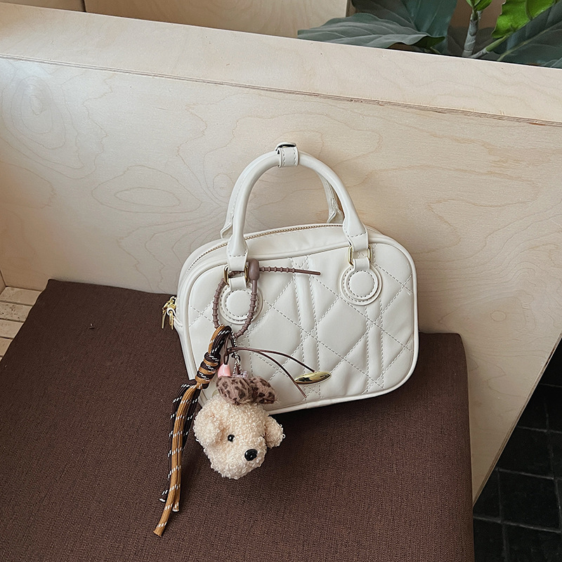 Minimalist Tote – Miu-Inspired Soft PU Shoulder Bag With Detachable Charm, Spacious Work & Travel Organizer - Image 4