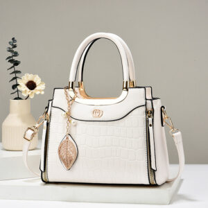 Women’s Spring Summer Western Style Handbags Ladies Fashionable and Atmospheric Crossbody Bags