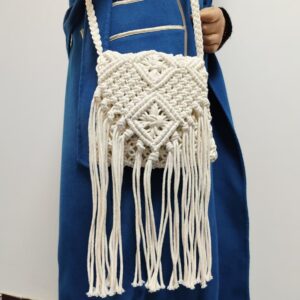 New Handmade Cotton Rope Woven Simple Chinese Style Design Tassel Shoulder Women’s Trendy Straw Bag