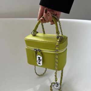 Women Square Handbags 2026 Summer Fashion Chains Crossbody Texture PU Shoulder Bag Elegant Chic Mini Mobile Phone Bags