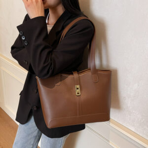 Trendy Retro Tote Large Capacity, Suitable For Work Commuting, Versatile And Simple Shoulder B, New Women’s Underarm