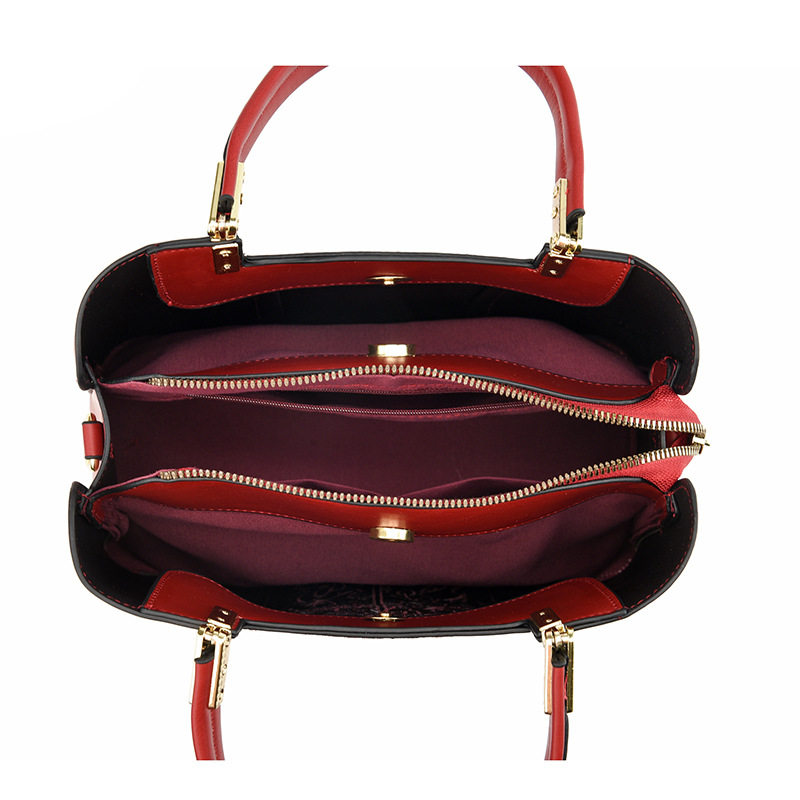 High end embroidery Chinese style middle aged women's bag mother's large capacity handbag - Image 7