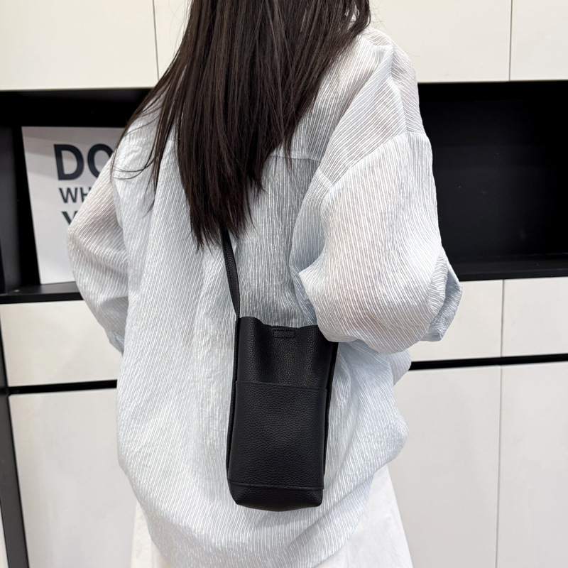 2026 New Summer High-Value Fashion Crossbody Small Women's Phone Exquisite Mini Bag - Image 3