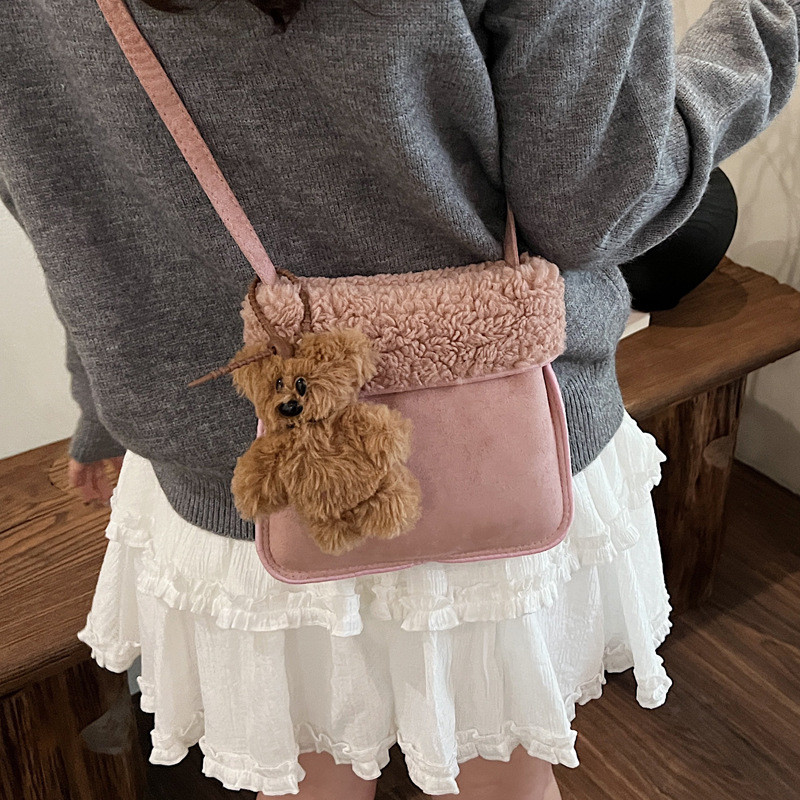2026 Autumn New Plush Matte Simple Patchwork Cute Pocket Single Shoulder Trendy Fashion Crossbody Women's Bag - Image 3