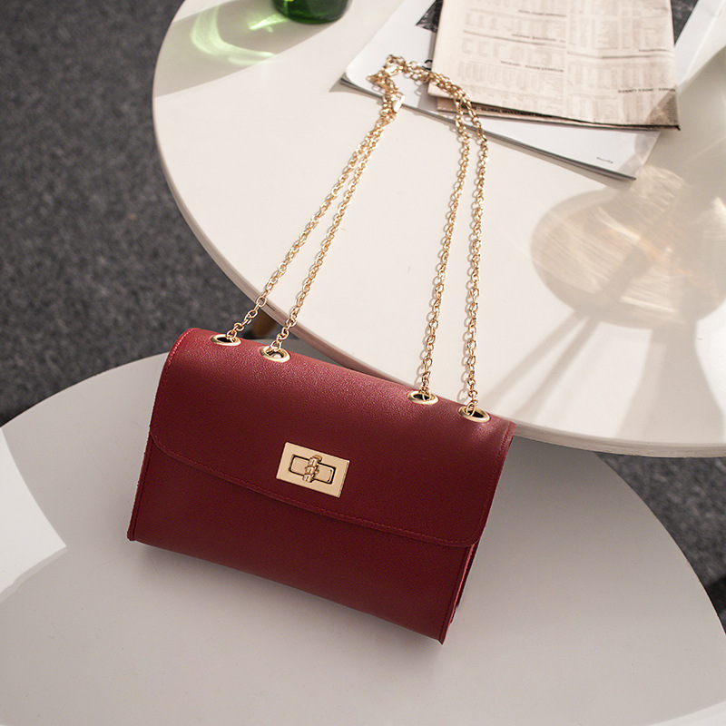 2026 New Women's Summer Korean Fashion Small Square INS Chain Shoulder Crossbody Bag - Image 3