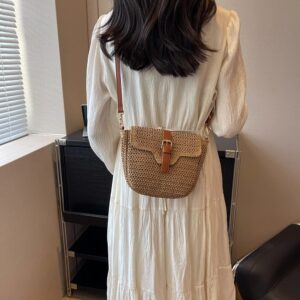 Women’s Beach Shoulder With Adjustable Belt Boho Straw Weaving Shell Crossbody Females Summer Shopping Phone Bag